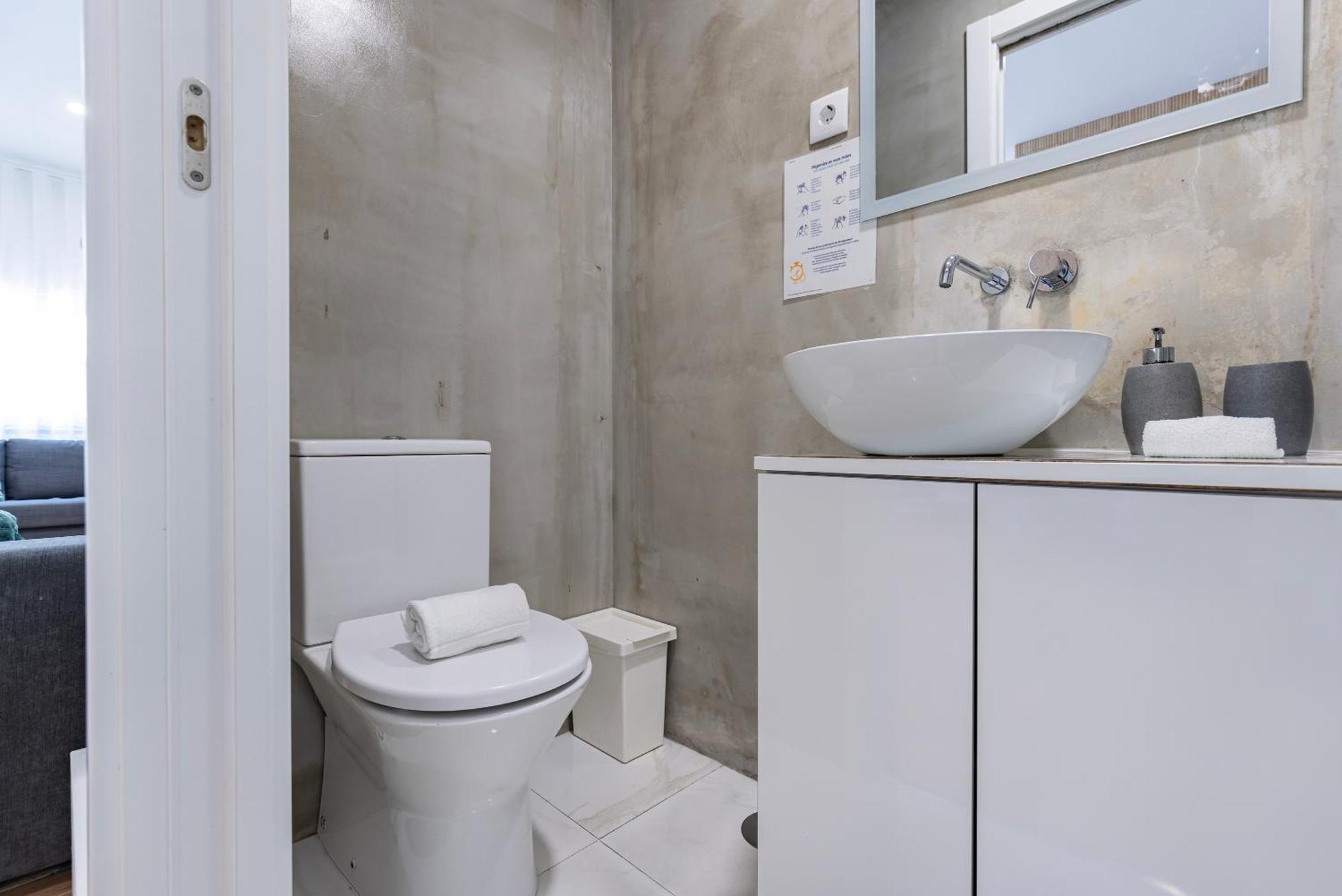 Apartamento Moderno Com Terraco Лиссабон Экстерьер фото